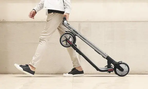 patinete-electrico-segway-1-5 mejor bicicleta estatica plegable